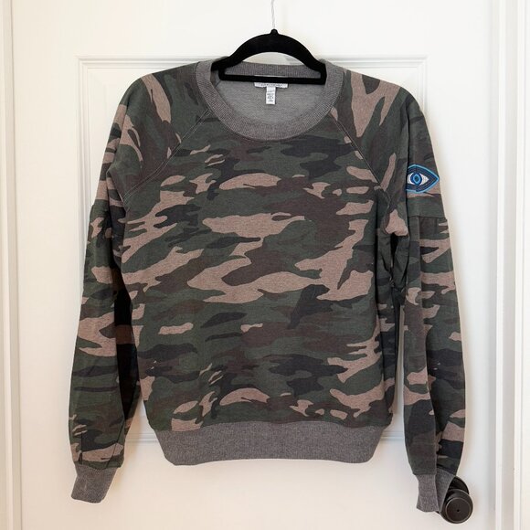 Women Sofia Jeans Drop-Shoulder Crewneck Sweatshirt in Camo Green Size Small - Picture 2 of 8